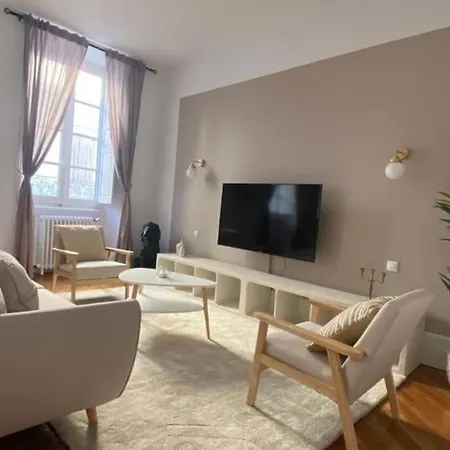 - 2 - Parking Voiture Apartamento Mazamet