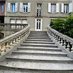 - 2 - Parking Voiture Apartment