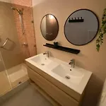 - 2 - Parking Voiture Apartment *