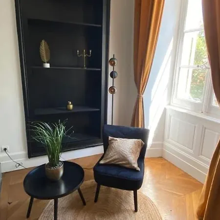 Appartement - 2 - Parking Voiture *