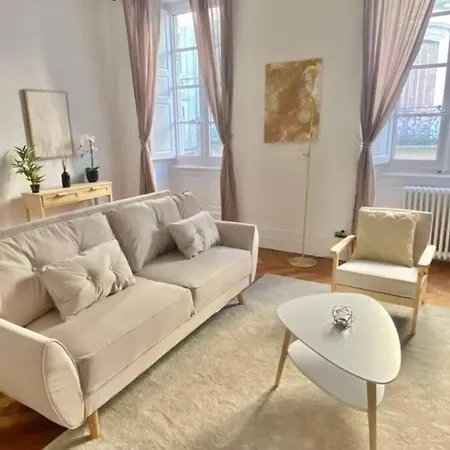 - 2 - Parking Voiture *