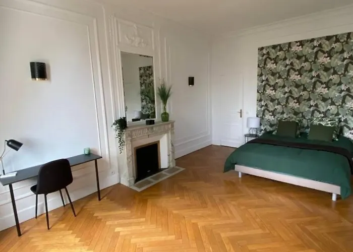 شقة - 2 - Parking Voiture *